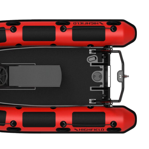 Vista superior de un bote inflable Highfield con casco rojo y negro, equipado con un motor y espacio central para asientos. Ideal para actividades acuáticas y exploración.